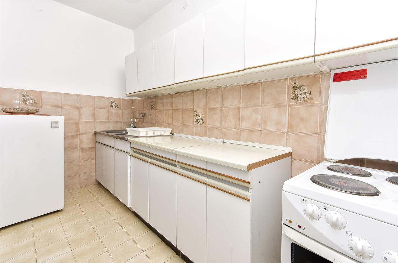 Apartment Niko Vodice Exteriör bild
