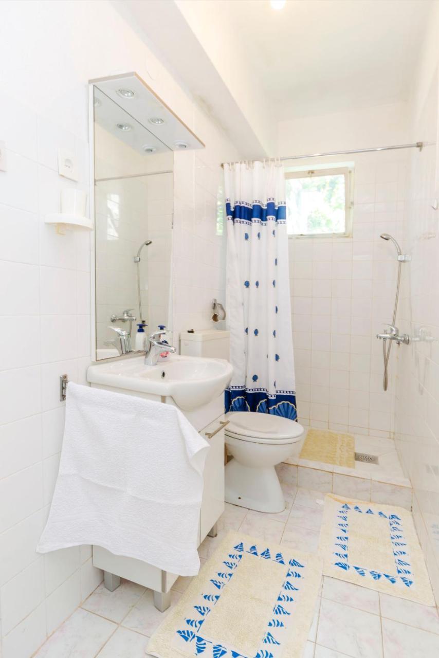 Apartment Niko Vodice Exteriör bild